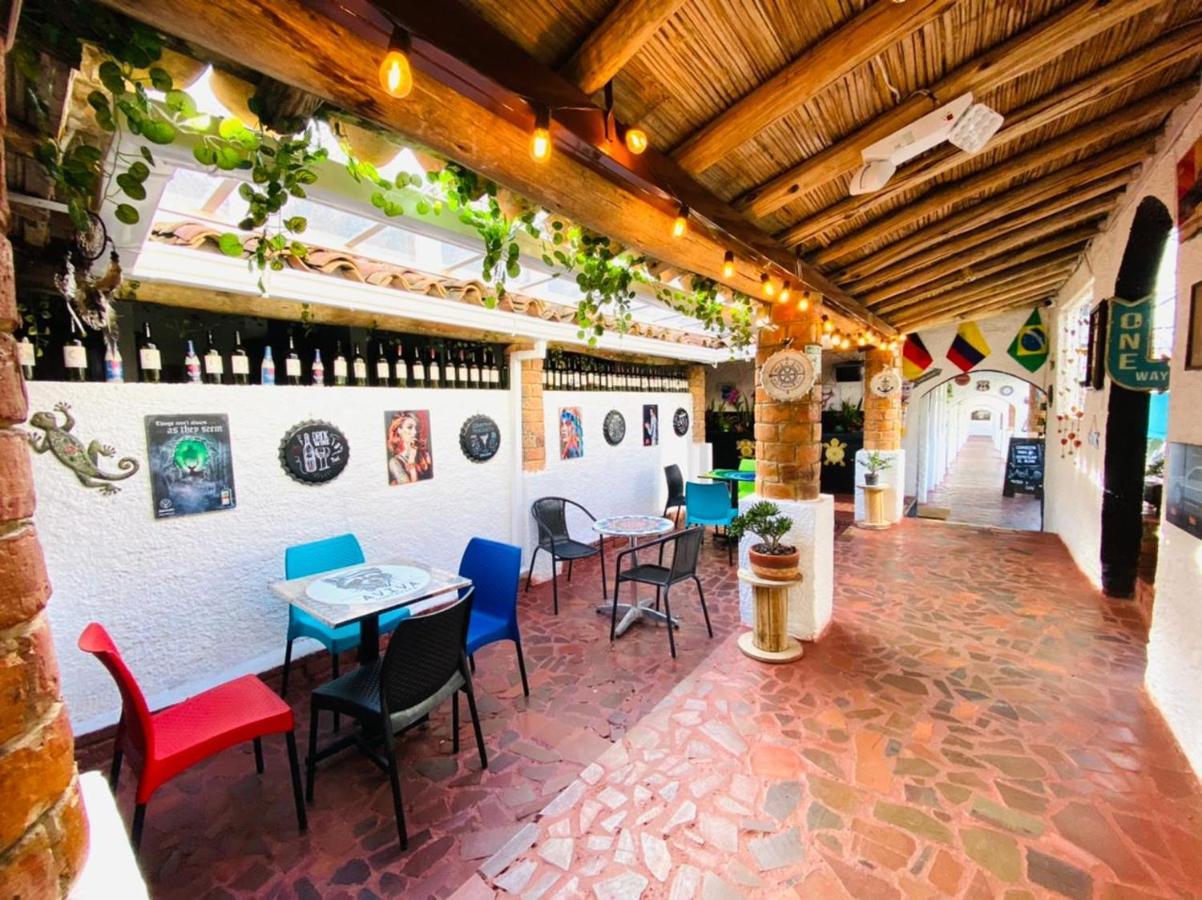 Club Aviva Guatavita - Hostel - Restaurante, Disco & Bar Exterior photo